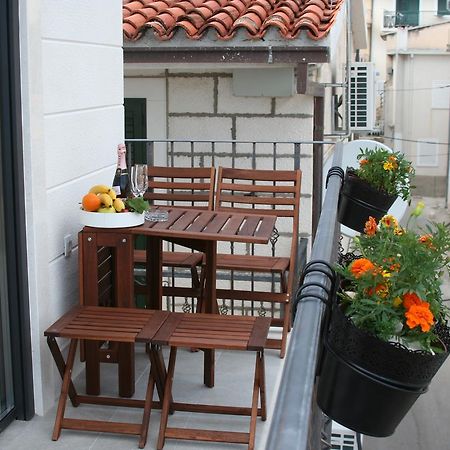 Lux Apartments Petar Baška Voda Exteriör bild