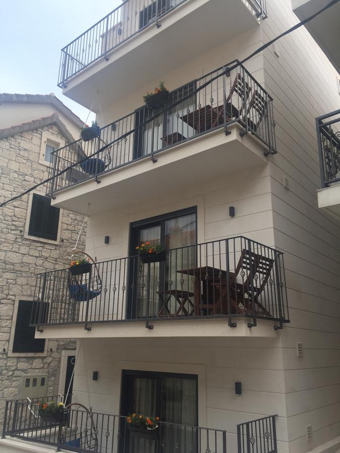 Lux Apartments Petar Baška Voda Exteriör bild