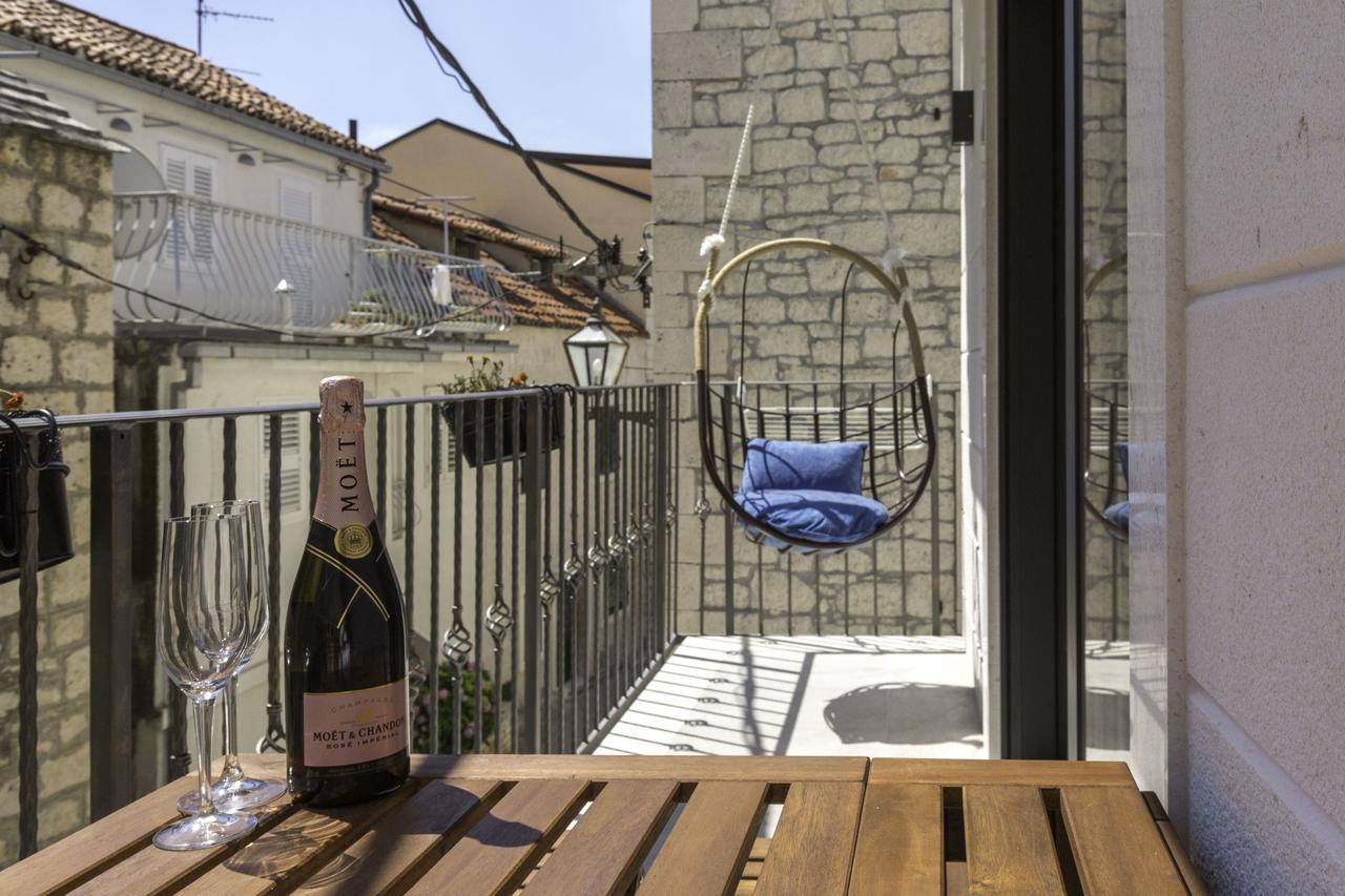 Lux Apartments Petar Baška Voda Exteriör bild